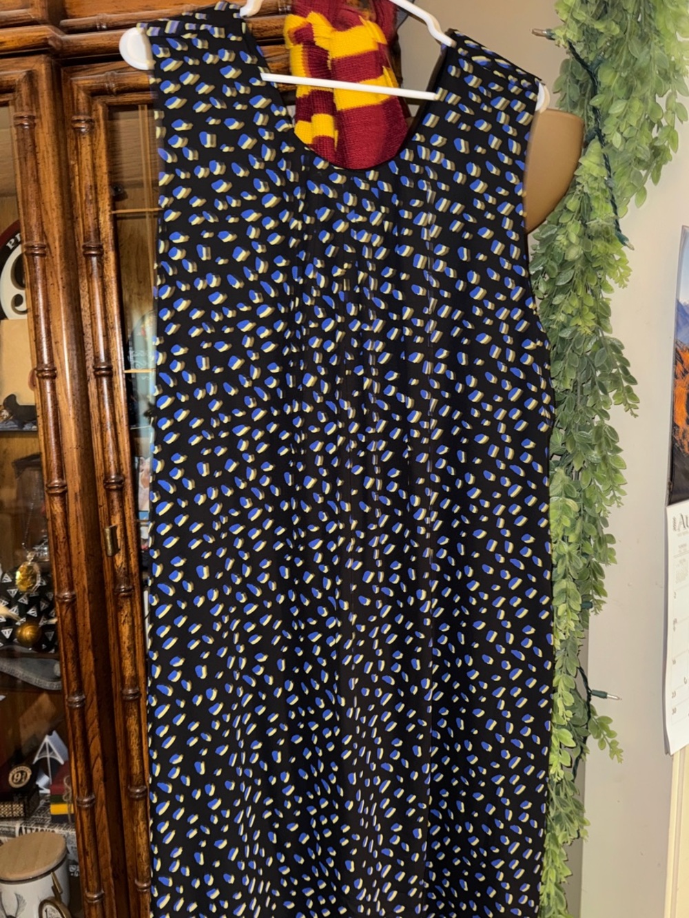 Massini Black Sleeveless Shift Dress with Blue and Yellow Dot Print